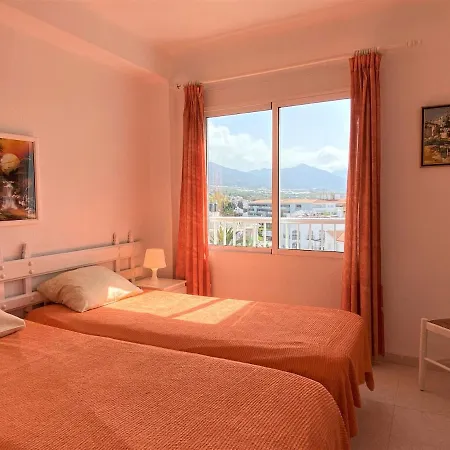 Coronado 73 Casasol Apartamento *